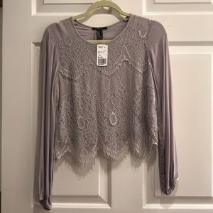NWT F21 Gray Woven Top